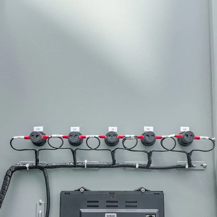 Distributed solar energy storage microgrid system