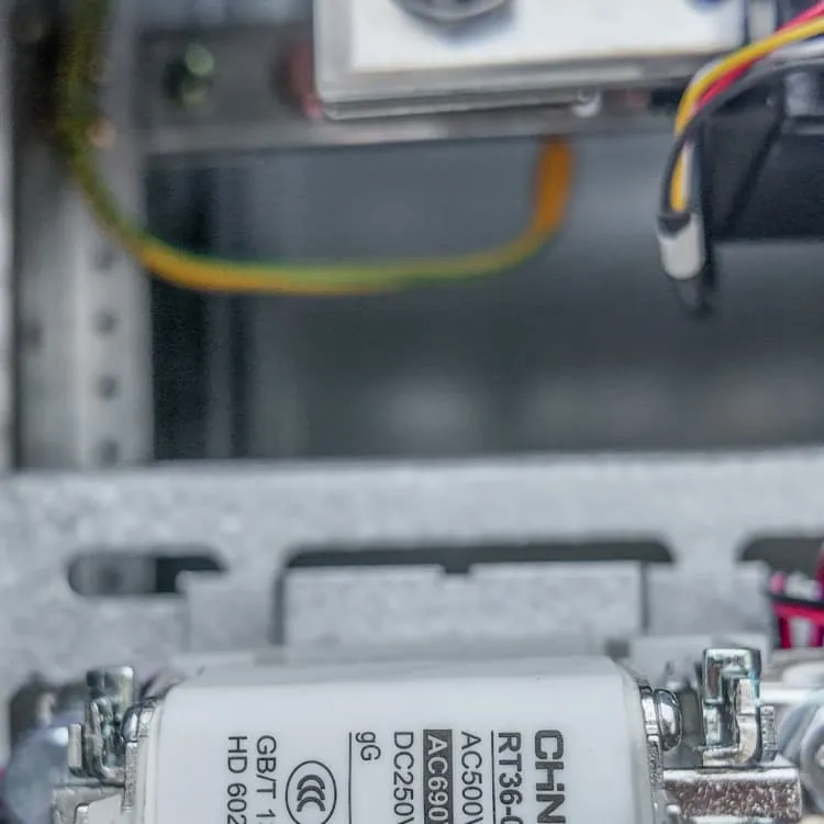 AC and DC Inverters