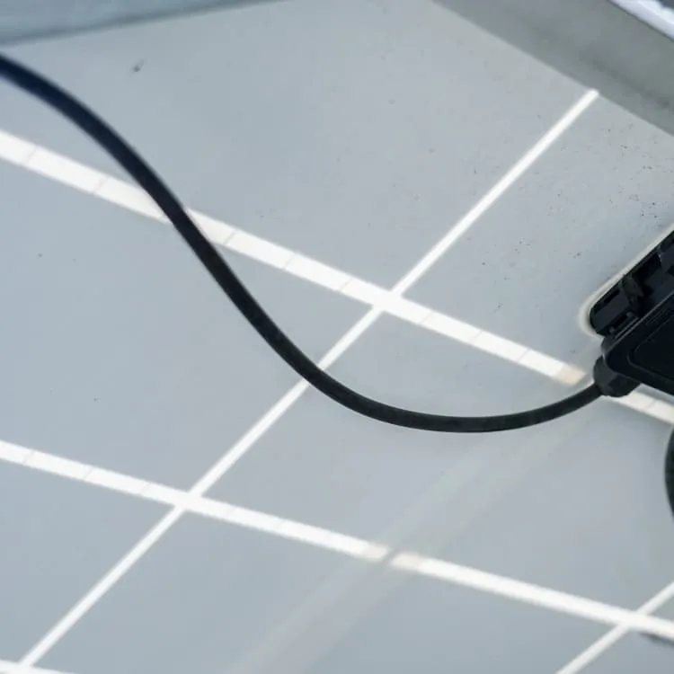 Black Mountain Solar Cell Small Model
