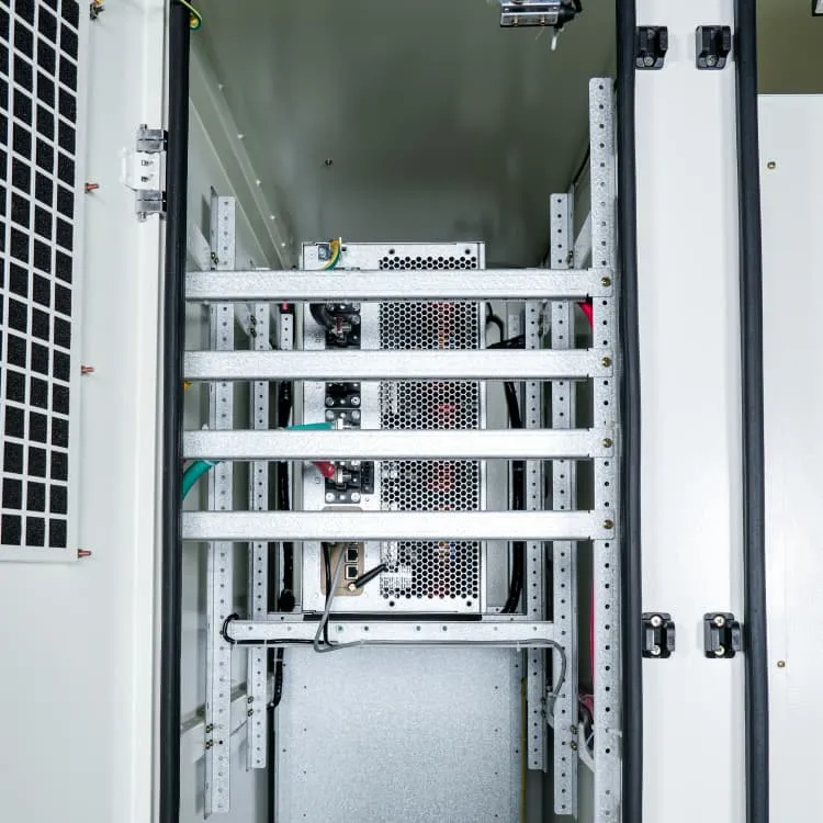 Multiple batteries connected to one inverter