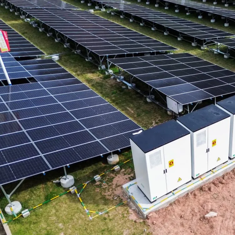 Power generation of 40 solar panels in Vietnam