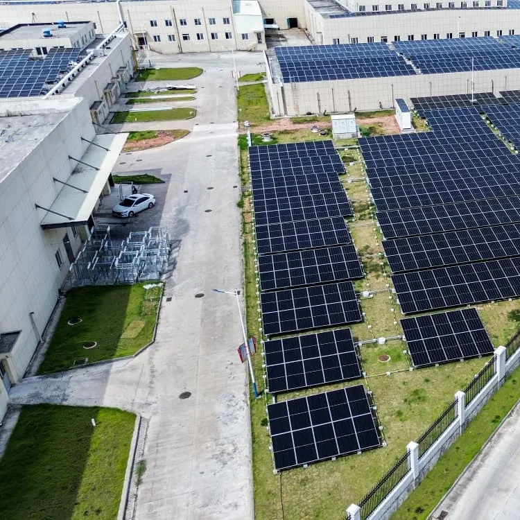 Base station solar in communication system
